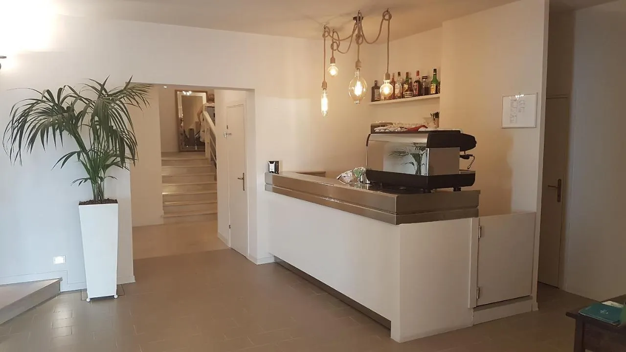 Hotel Ristorante Il Gabbiano Cecina