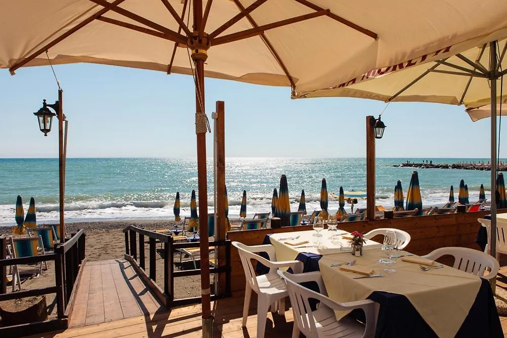 Hotel Ristorante Il Gabbiano Cecina