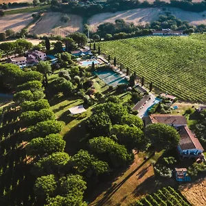 Acquaviva Wine Farm stay