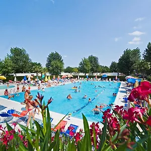 Happy Camp Mobile Homes In Butterfly Village , Peschiera del Garda Italy